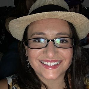 Meet your Posher, Janine